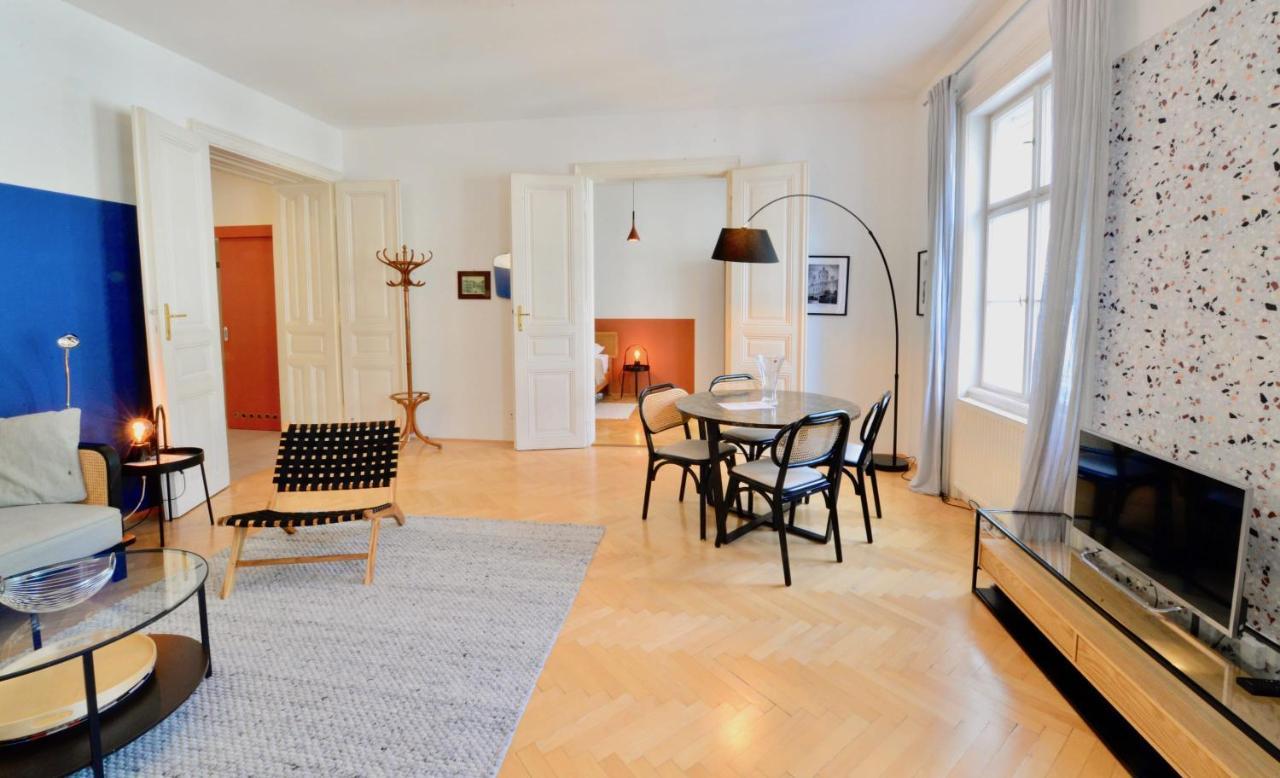 Beautiful Flat Next To Karlskirche فيينا المظهر الخارجي الصورة