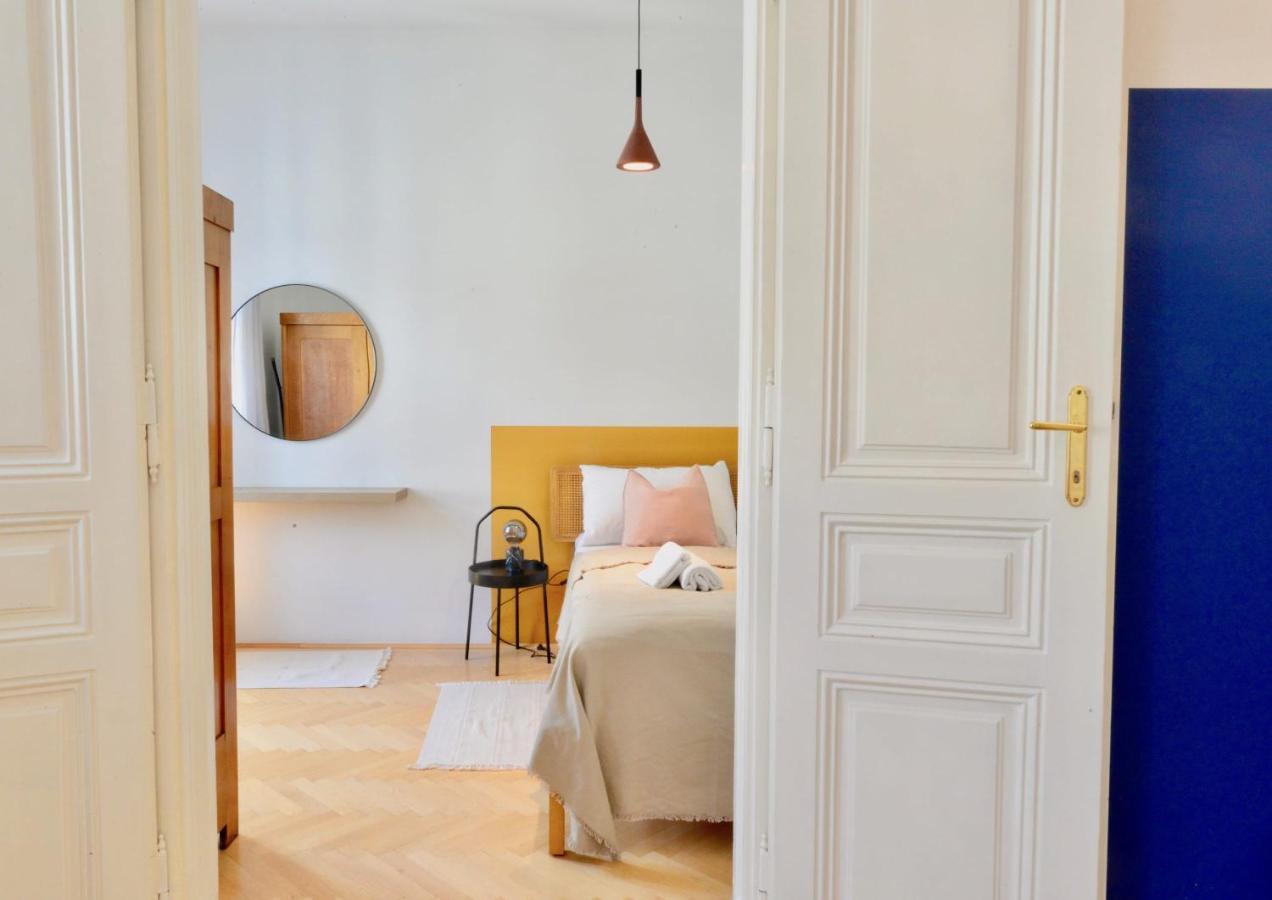 Beautiful Flat Next To Karlskirche فيينا المظهر الخارجي الصورة